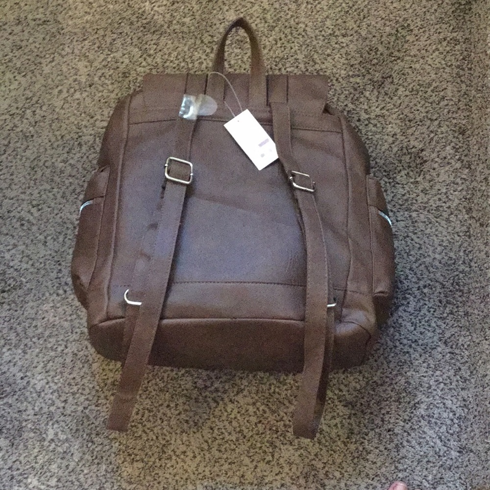 A backpack - Picture 2 of 2